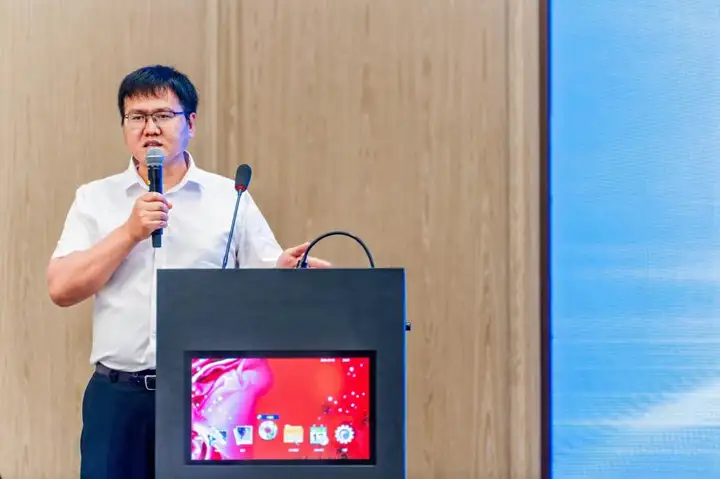 “永立潮头 瞰鉴未来”重庆瞰瞰基地投产暨签约活动圆满举行(图6)